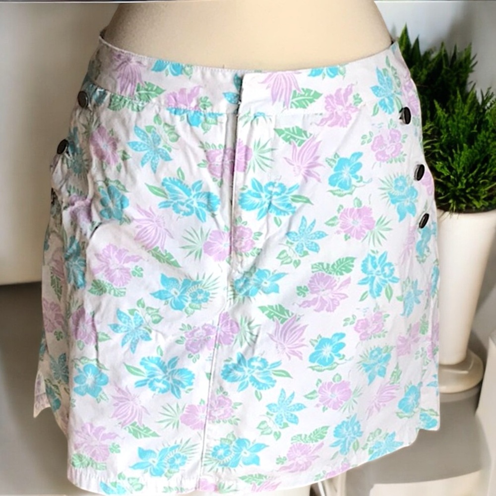 Liz Claiborne White Floral Lace Up Waist Skort - Picture 9 of 15
